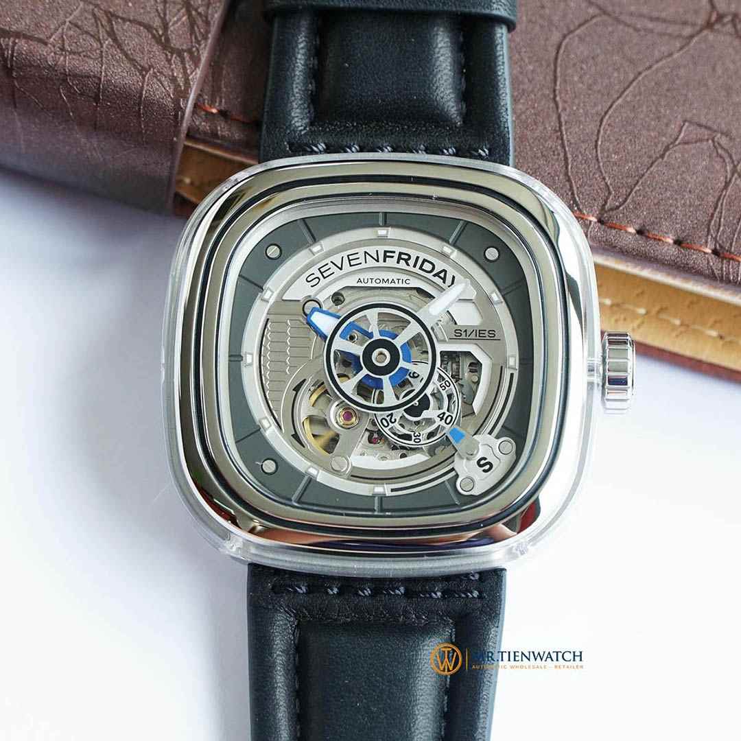 SEVENFRIDAY